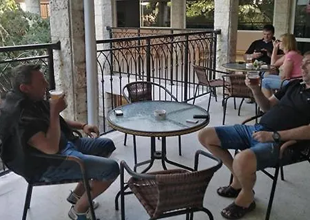 Почивна база Хелиос Отель Приморско