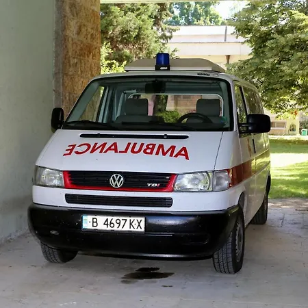 Почивна база Хелиос Отель *